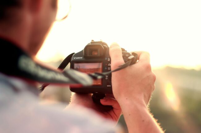 Transformez Vos Moments en Œuvres d'Art